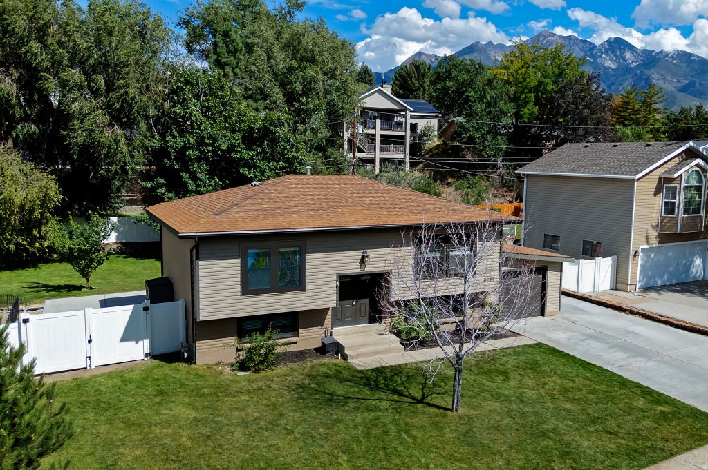 Photo of 8523 S KELSCH DR E, Sandy, UT 84093 (MLS # 2186142)
