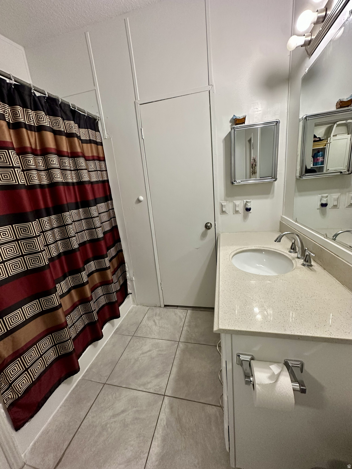 VIKING VILLA - Residential