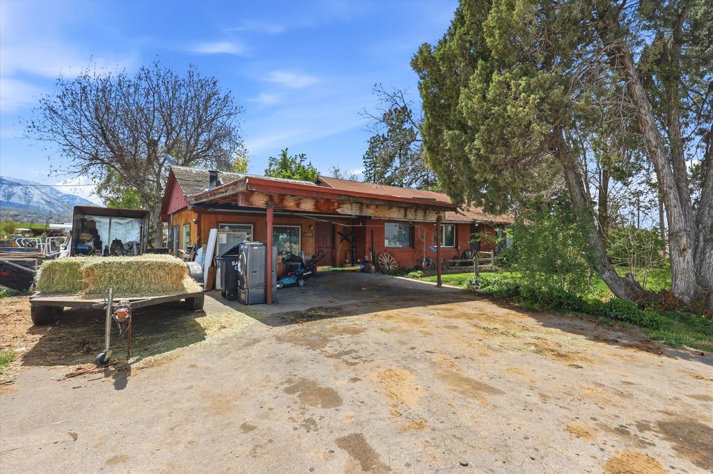 Photo of 793 W SALEM CANAL RD RD S, Salem, UT 84653 (MLS # 2152691)