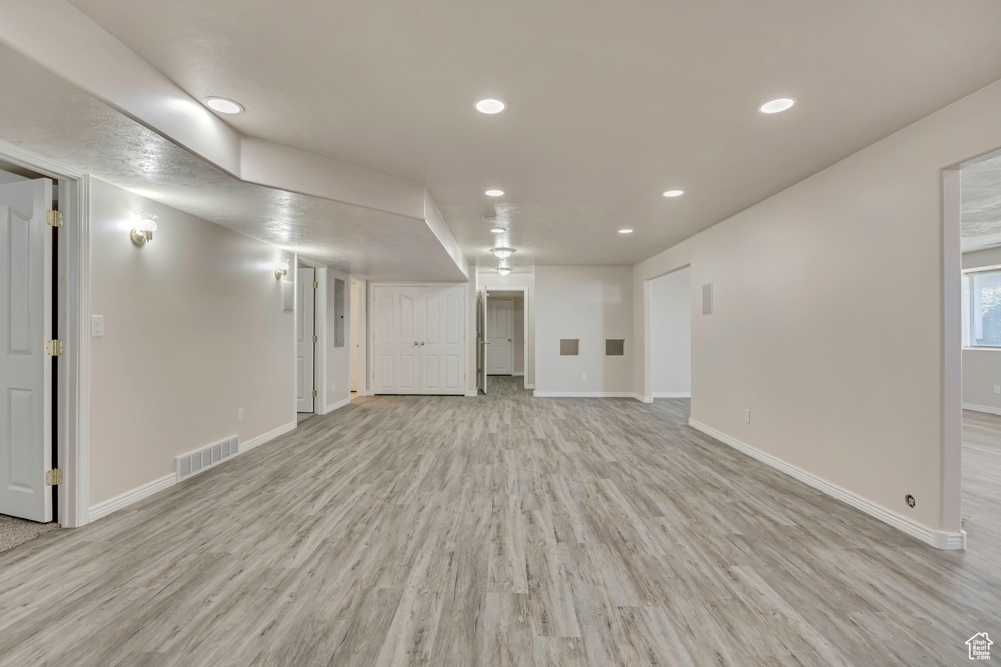 SOUTH MOUNTAIN - Residential