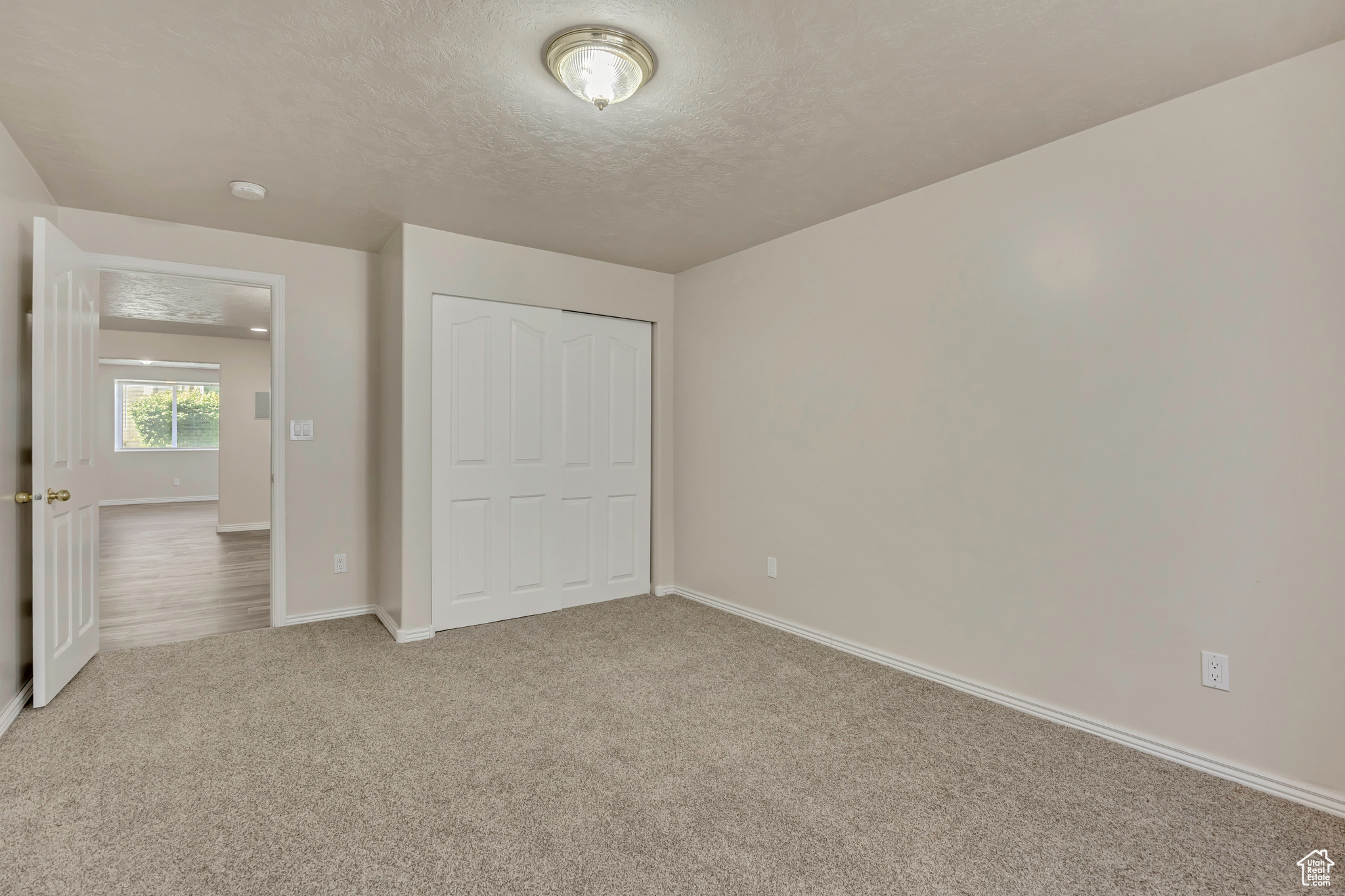 SOUTH MOUNTAIN - Residential