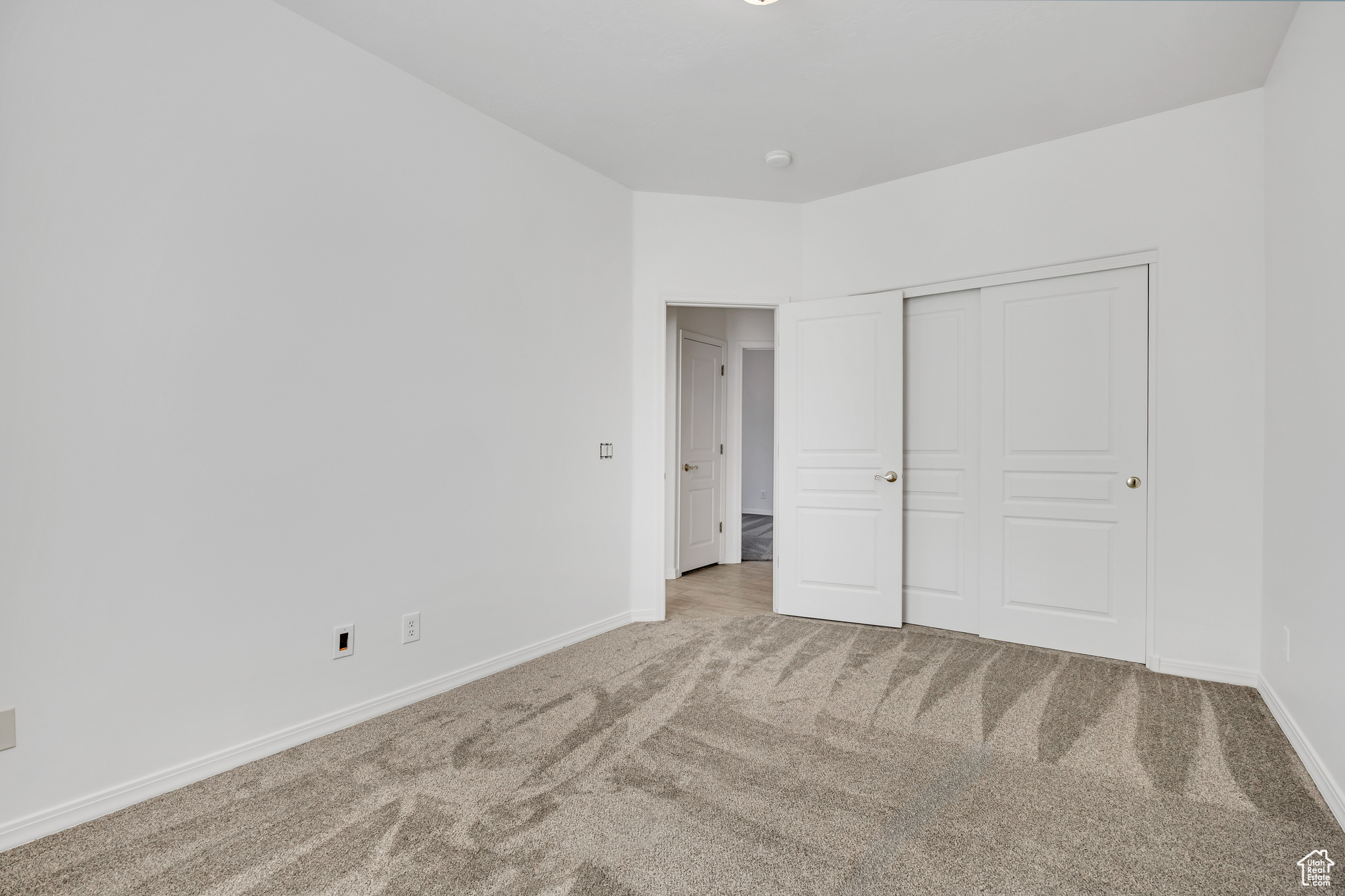 SOUTH MOUNTAIN - Residential