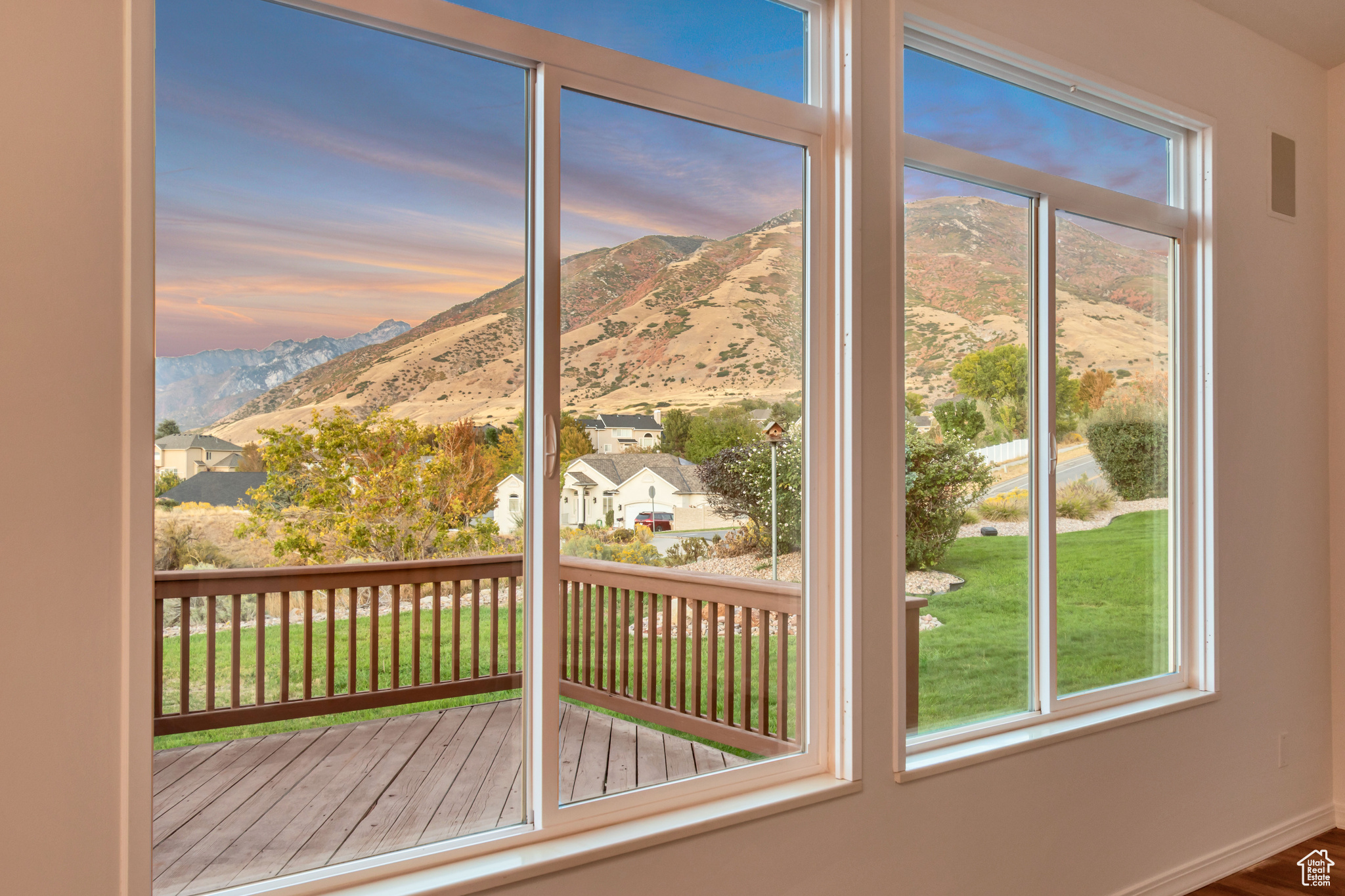 SOUTH MOUNTAIN - Residential