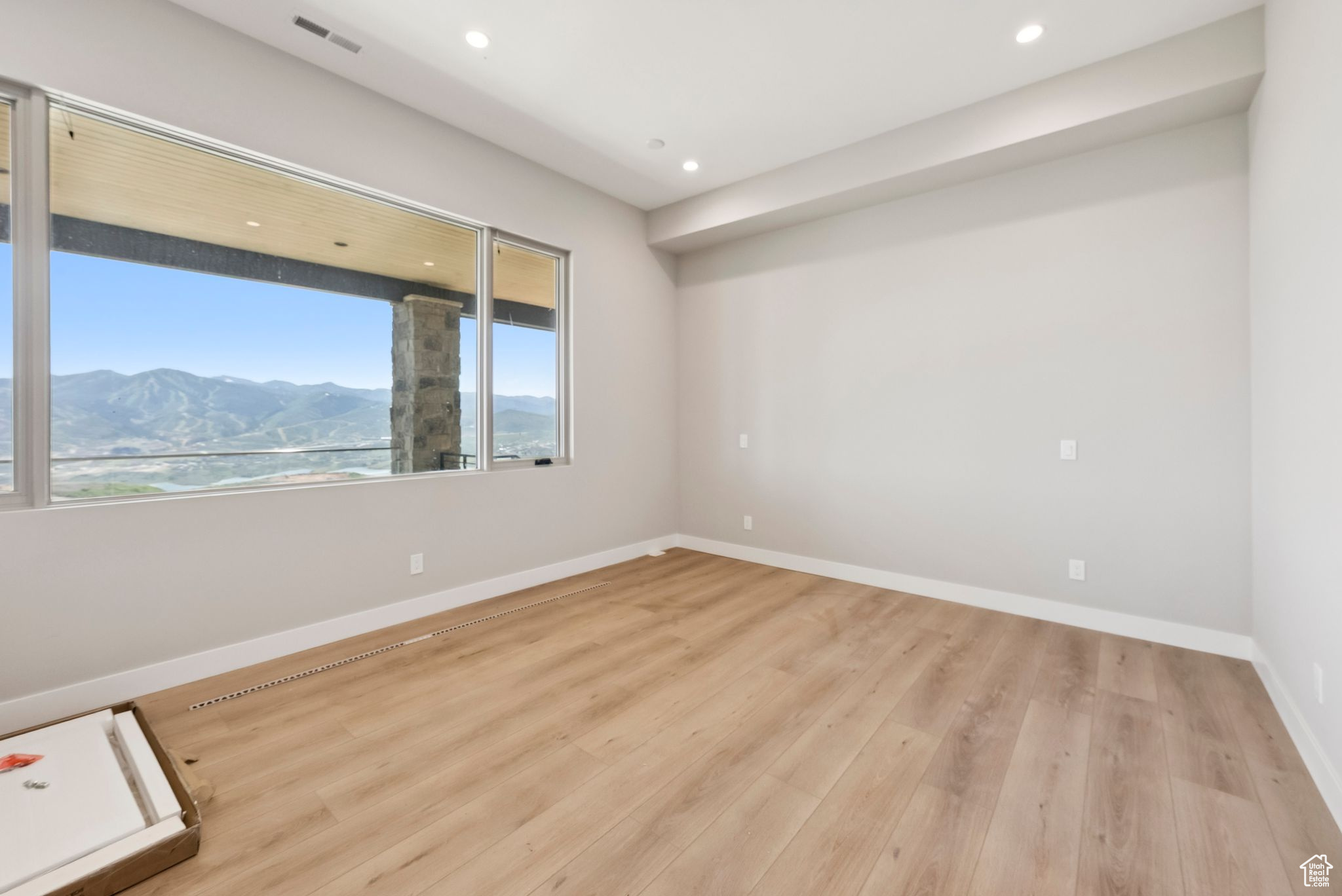 Hideout, Utah 84036, United States, 6 Bedrooms Bedrooms, ,7 BathroomsBathrooms,Residential,Active,50750