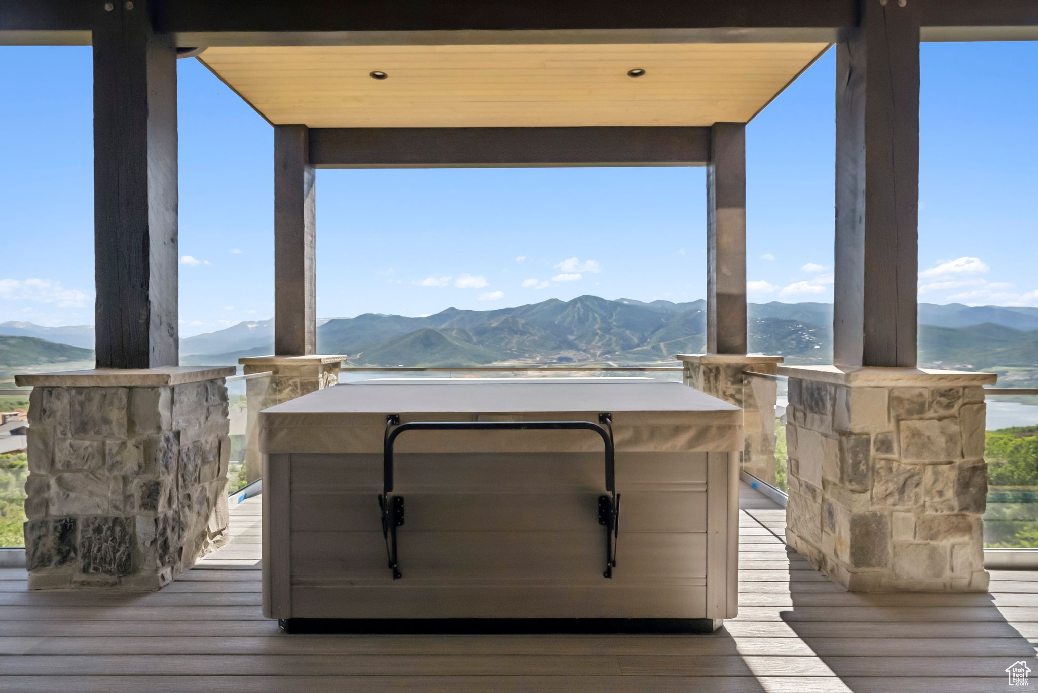 Hideout, Utah 84036, United States, 6 Bedrooms Bedrooms, ,7 BathroomsBathrooms,Residential,Active,50750