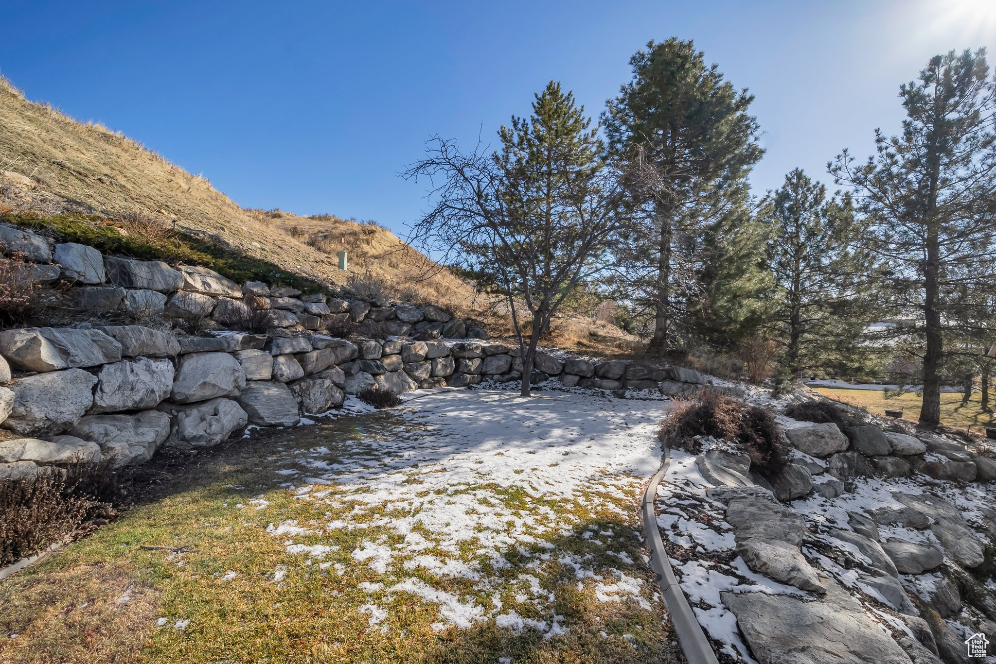 SUNRISE RIDGE - Residential