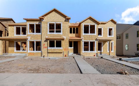 Photo of 788 N BANNER DR #653, Saratoga Springs, UT 84045 (MLS # 2140828)