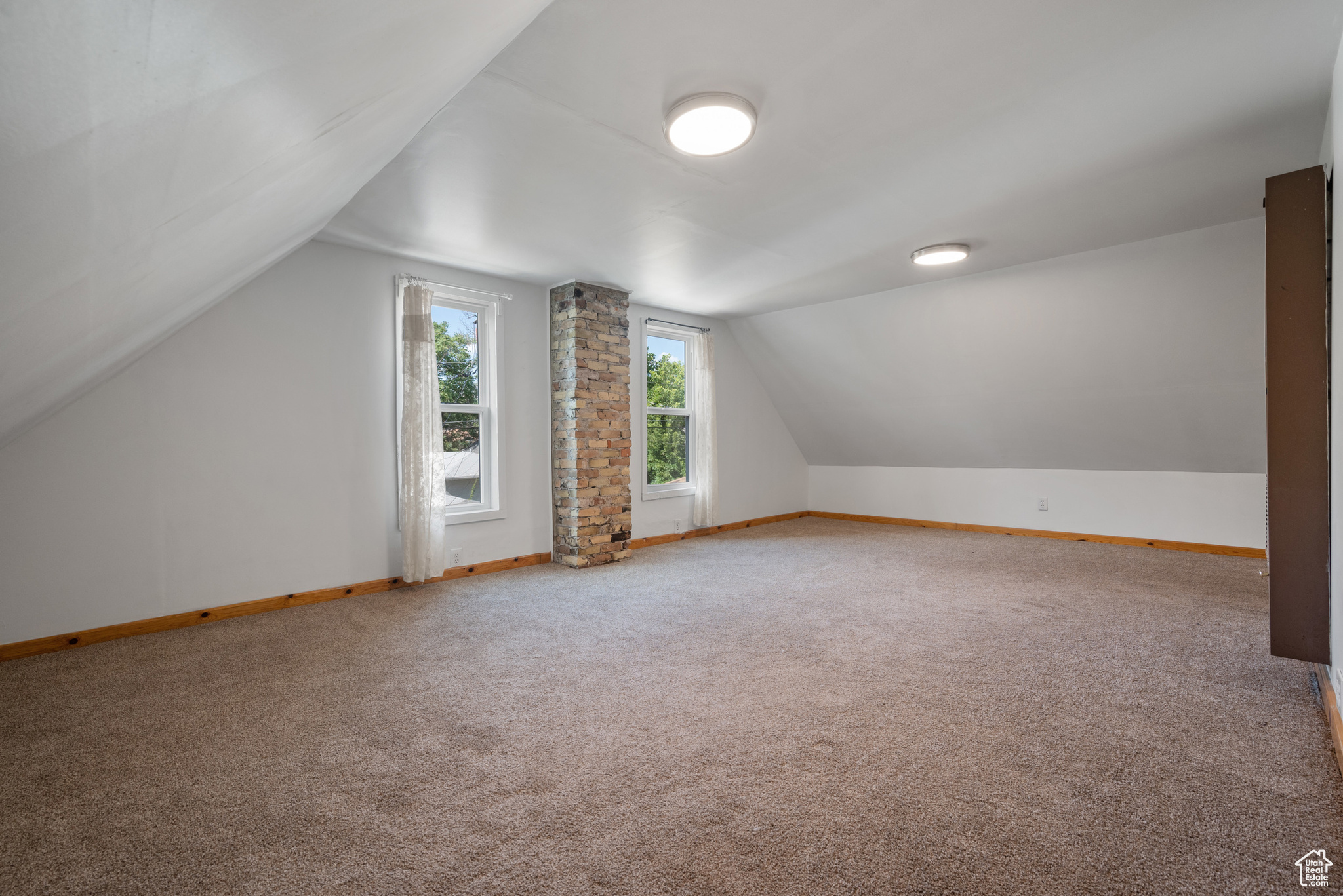 NORWOOD PLACE - Residential Income