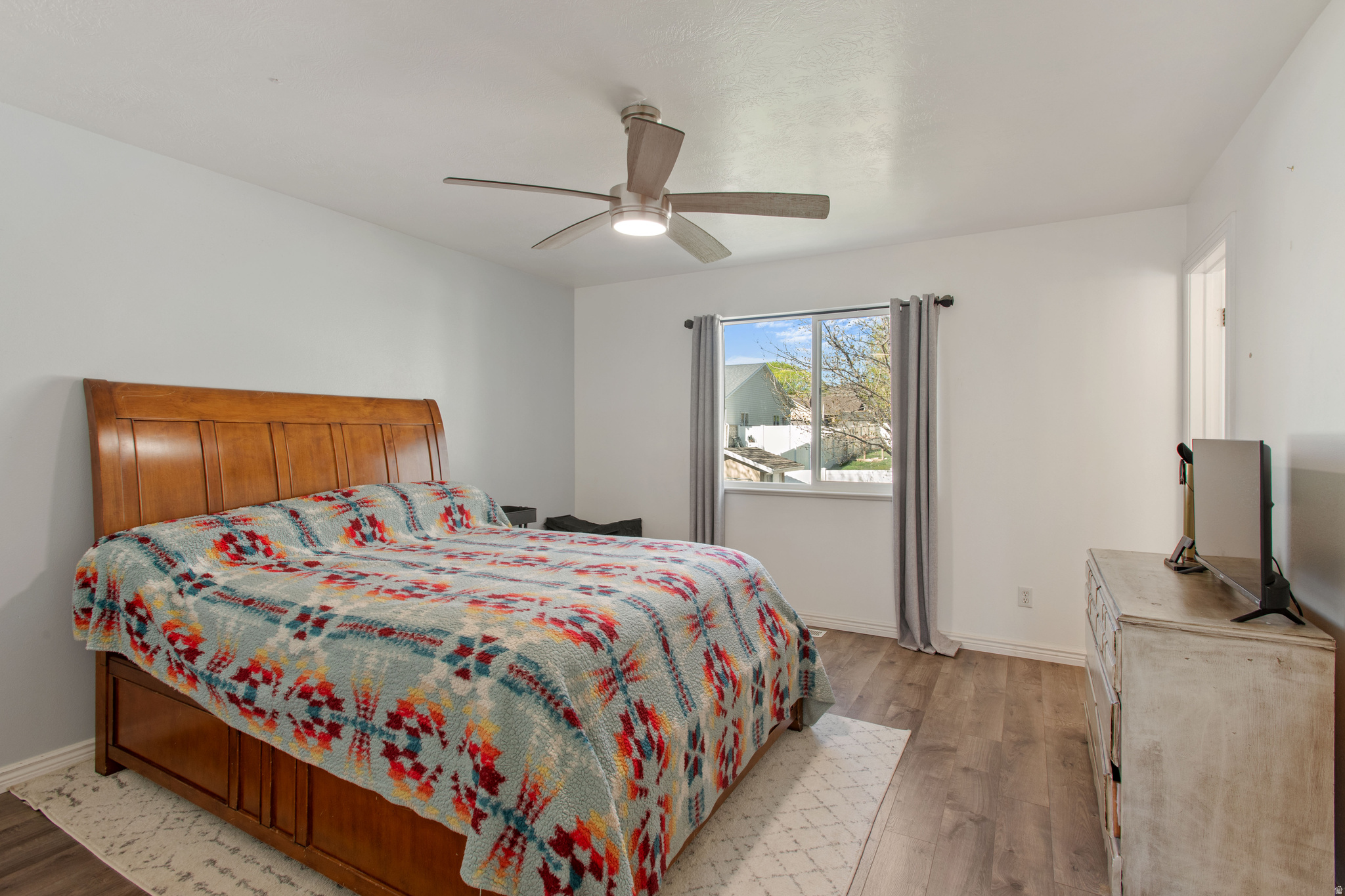 WHITE HILLS - Residential