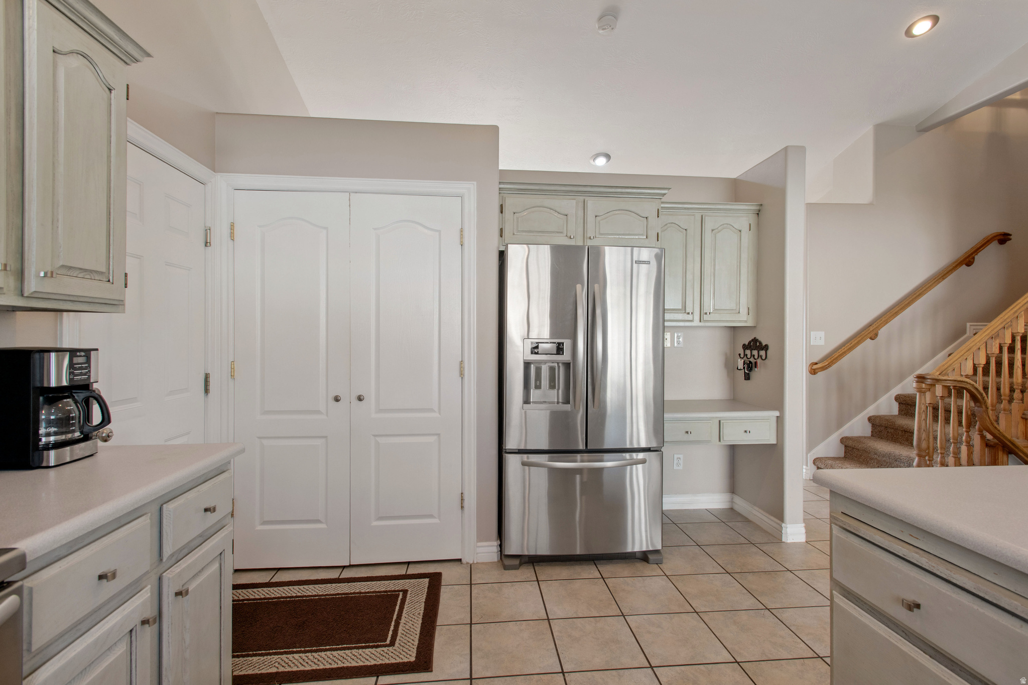 WHITE HILLS - Residential