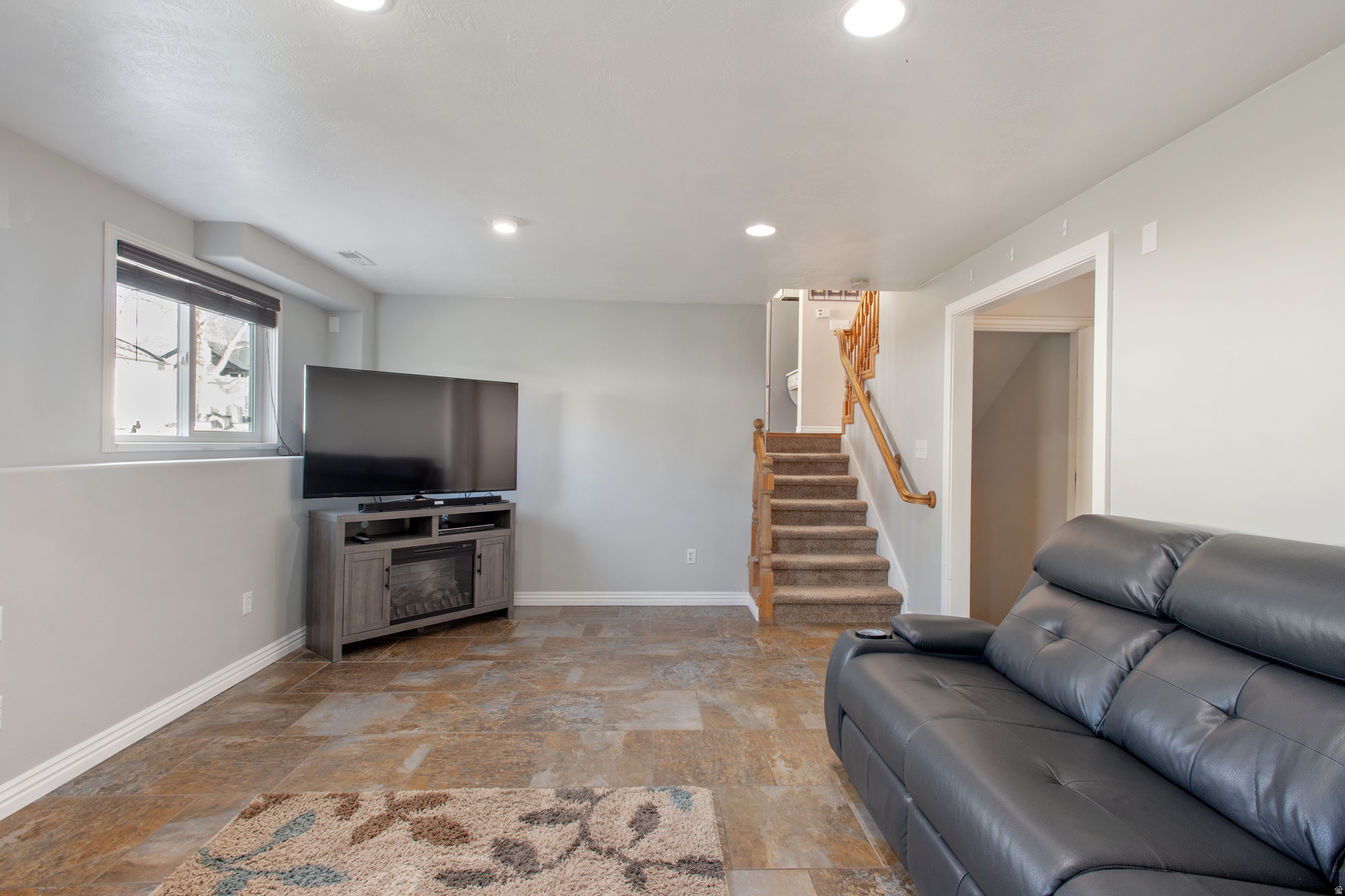 WHITE HILLS - Residential