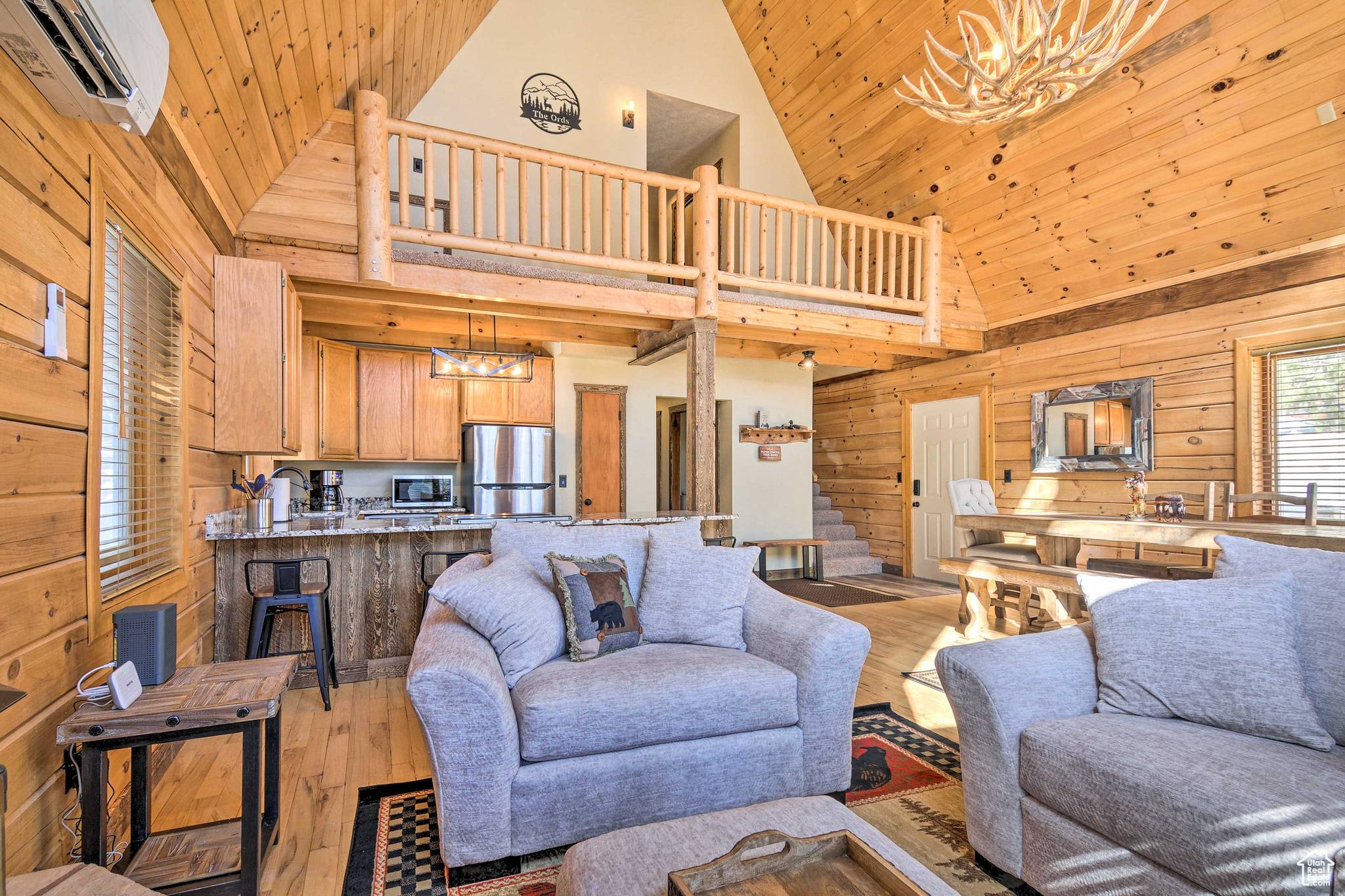 MOVIE RANCH SOUTH - Residential