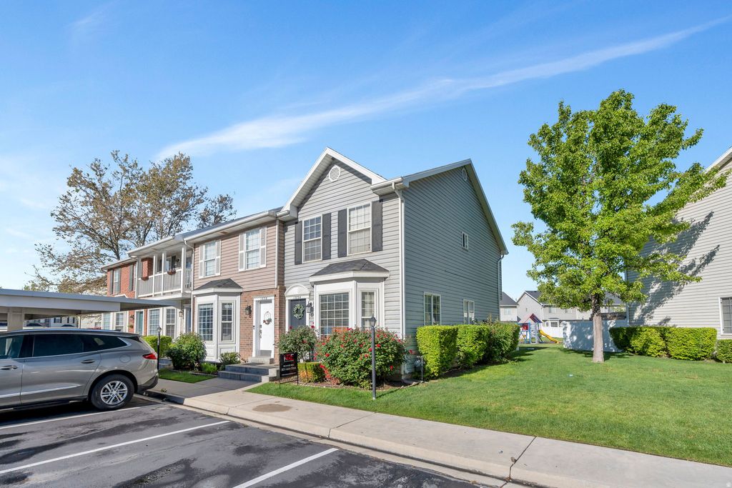 Photo of 1034 S 810 E, Provo, UT 84606 (MLS # 2158086)