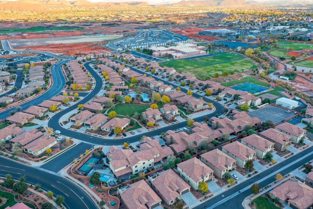 Photo of 3800 PARADISE VILLAGE DR #58, Santa Clara, UT 84765 (MLS # 2137144)