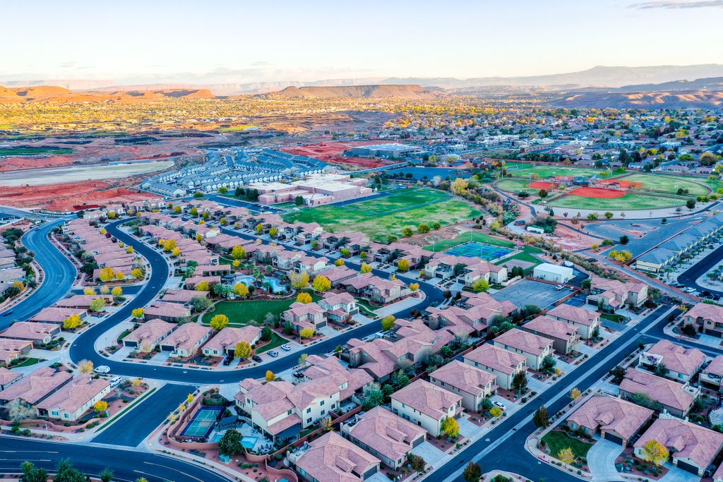 Photo of 3800 PARADISE VILLAGE DR #58, Santa Clara, UT 84765 (MLS # 2137144)