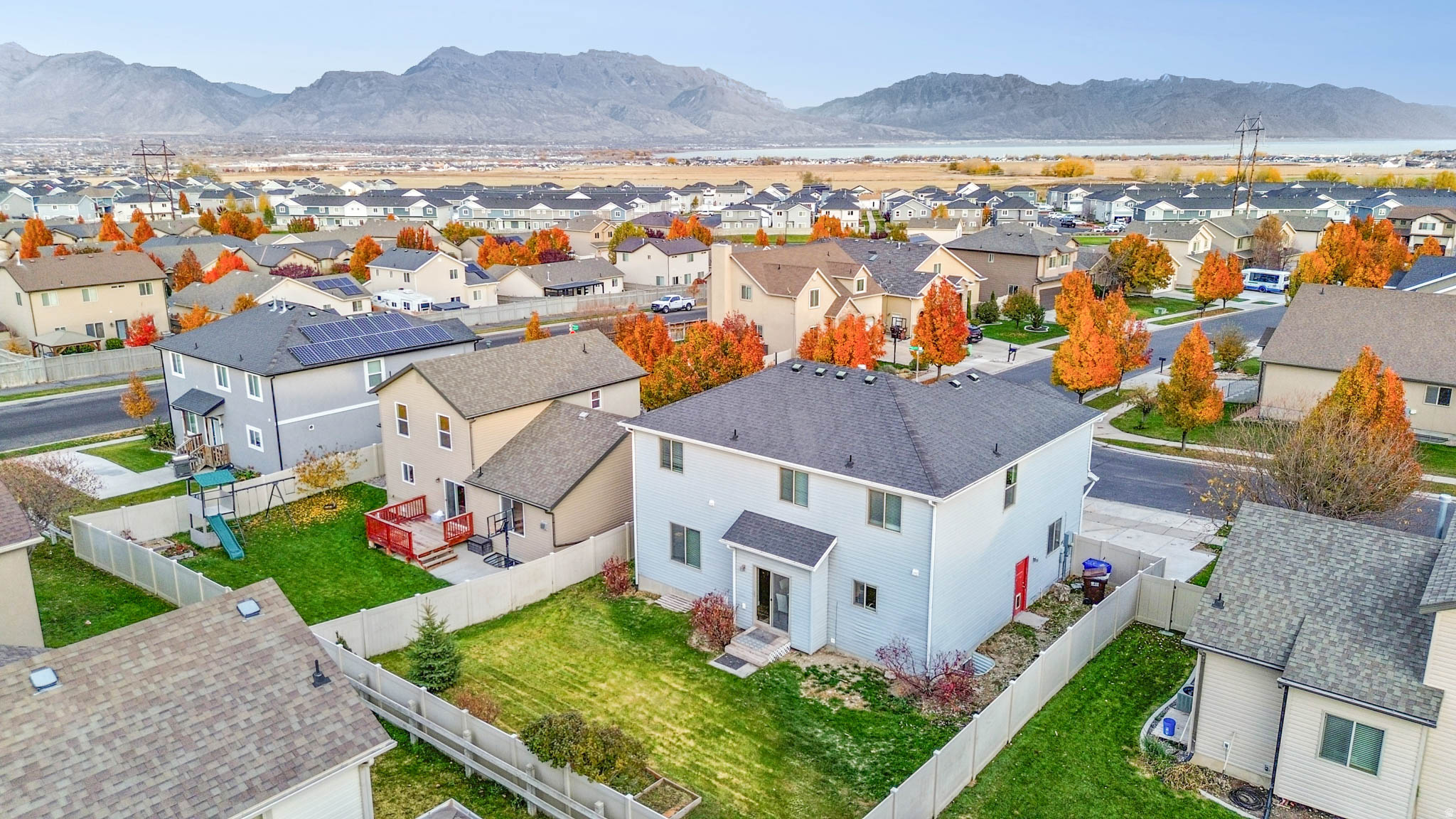 SILVERLAKE - Residential