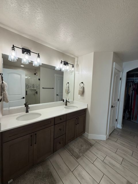 Tiny photo for 1521 W TRUSS DR, Bluffdale, UT 84065 (MLS # 2144664)