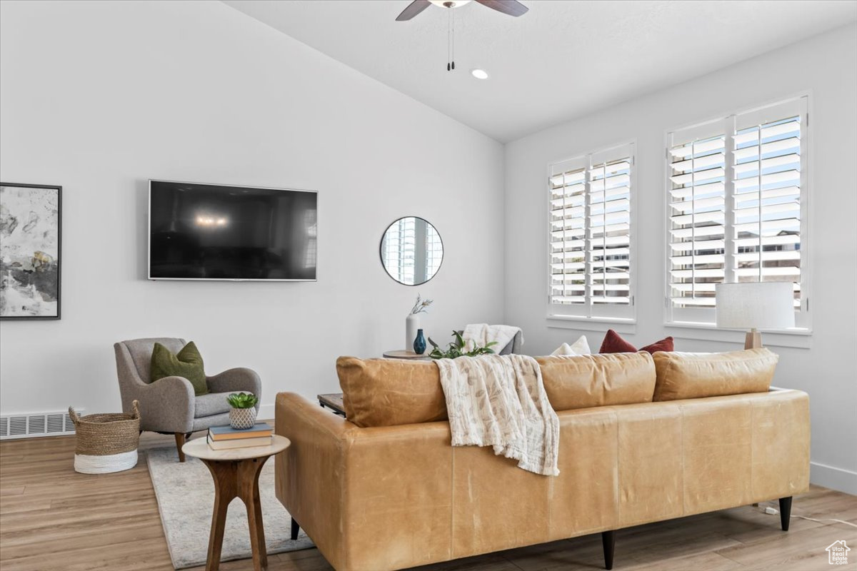 NEWTON FARMS - Residential