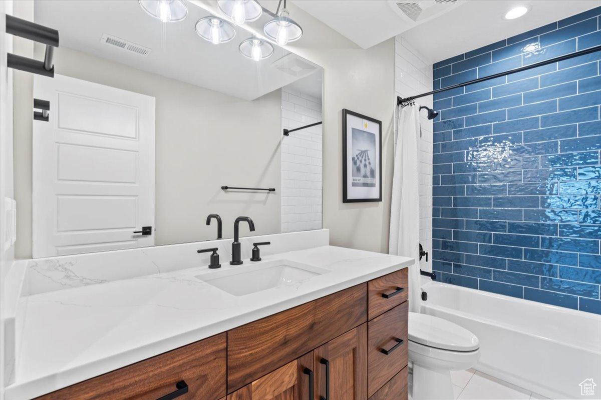 NEWTON FARMS - Residential