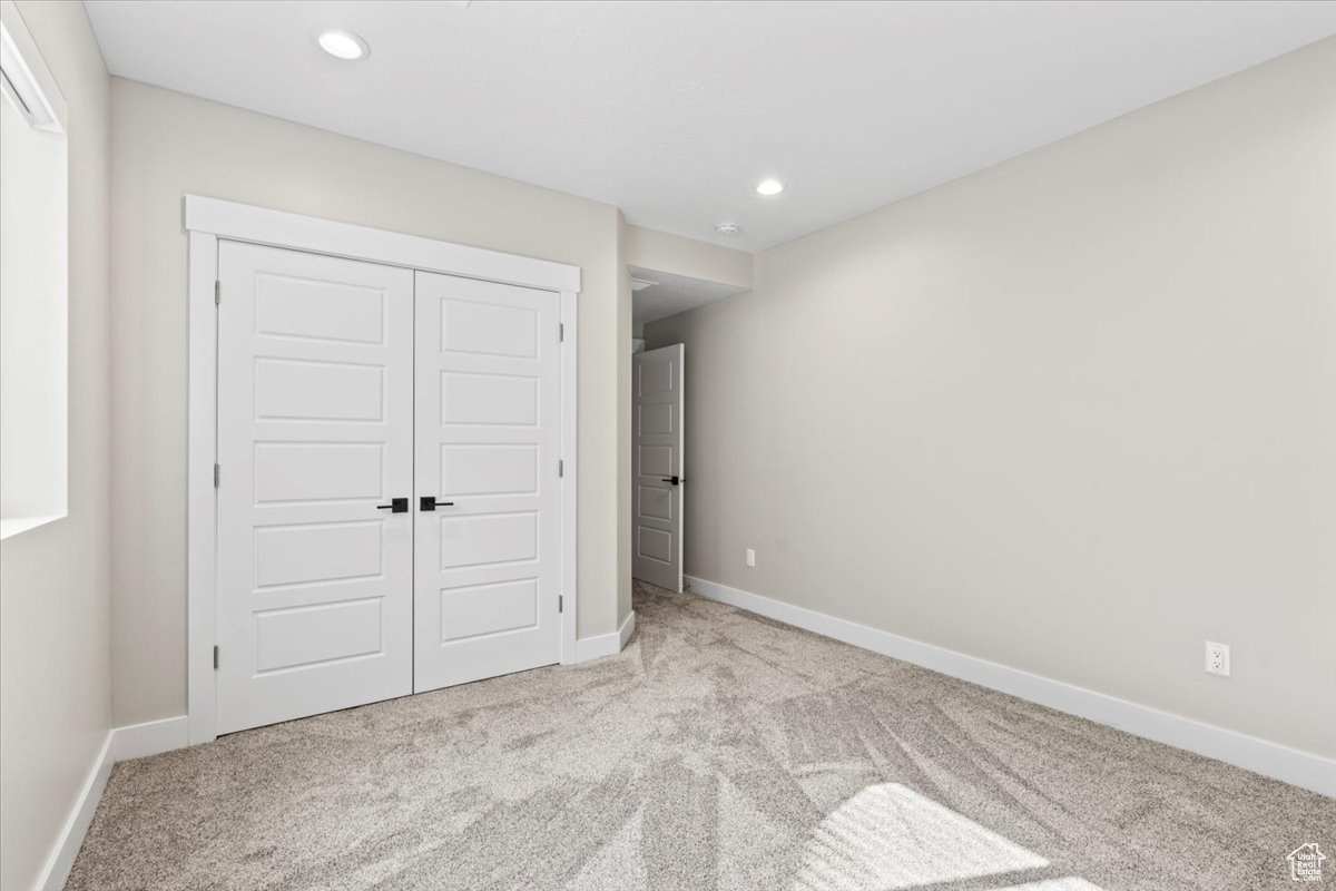 NEWTON FARMS - Residential