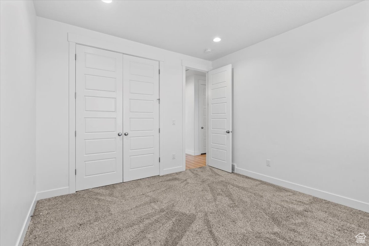 NEWTON FARMS - Residential