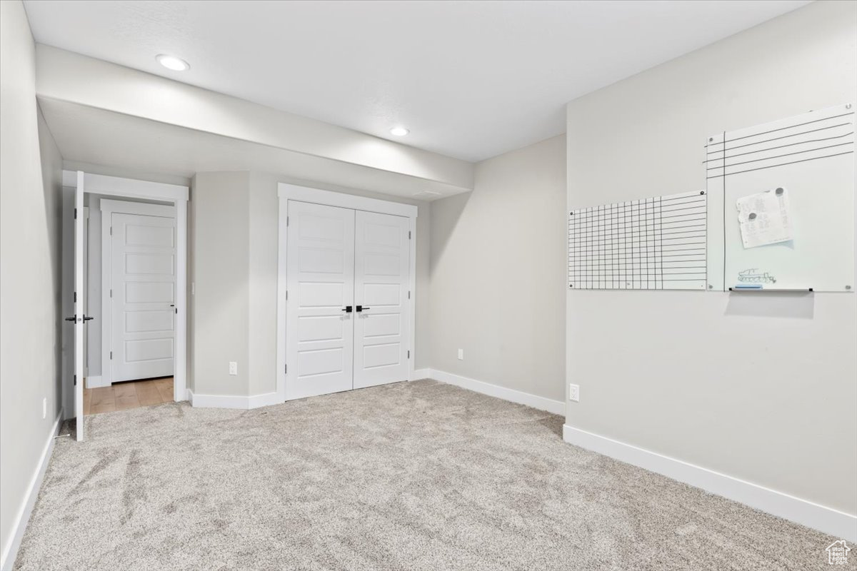 NEWTON FARMS - Residential