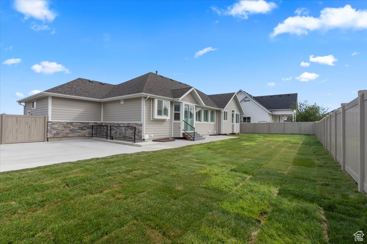 NEWTON FARMS - Residential