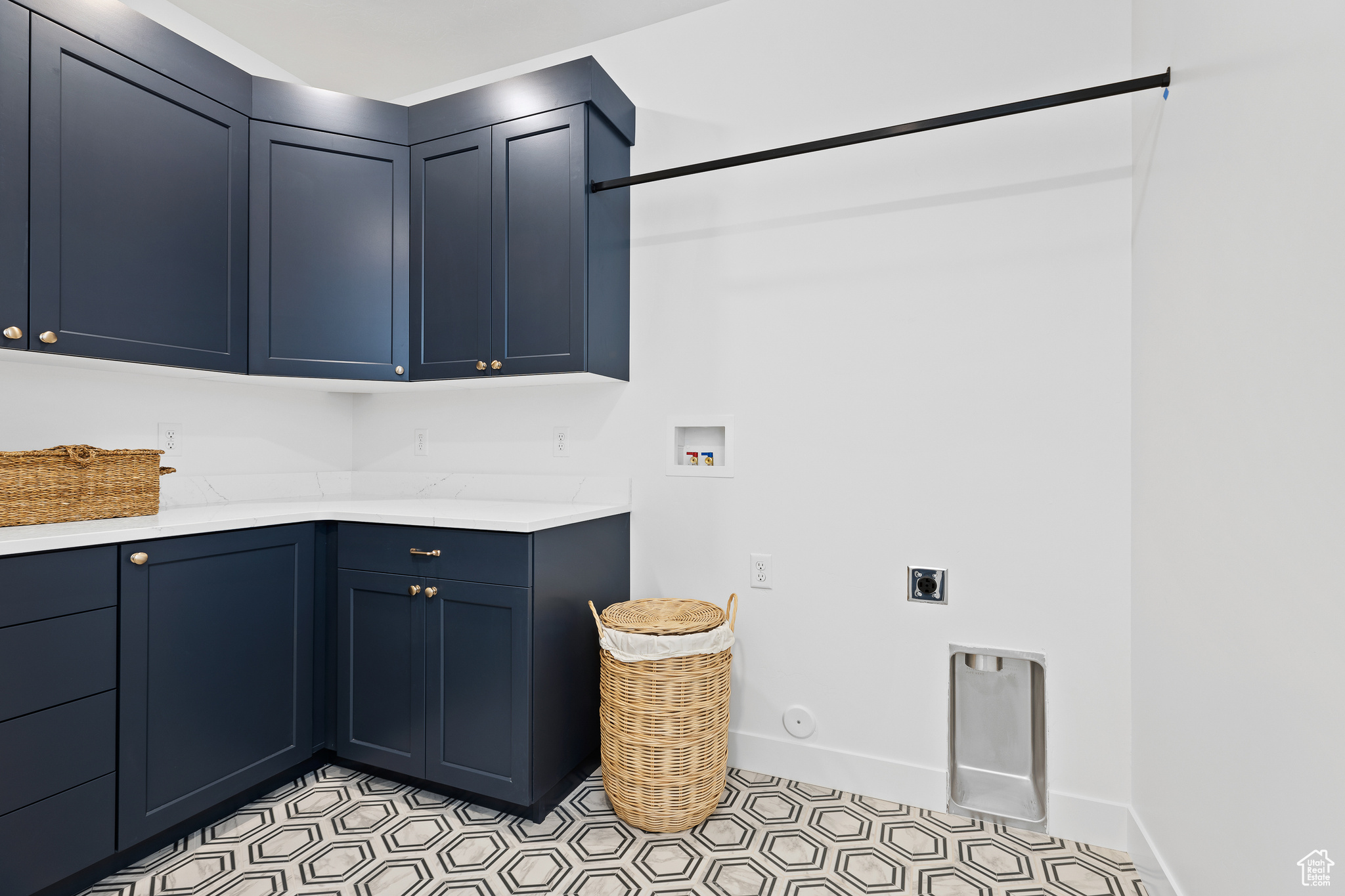 SANDS COVE - Residential