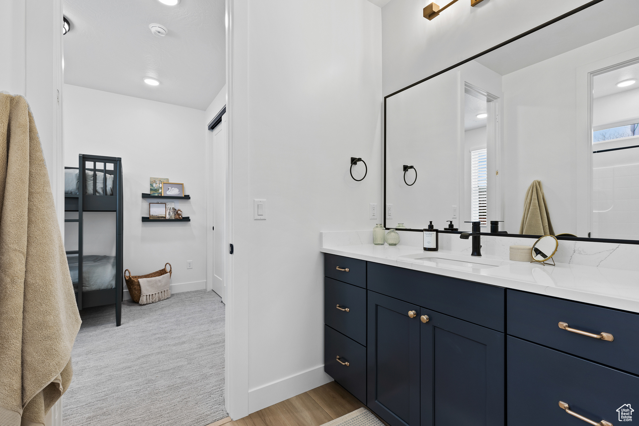 SANDS COVE - Residential