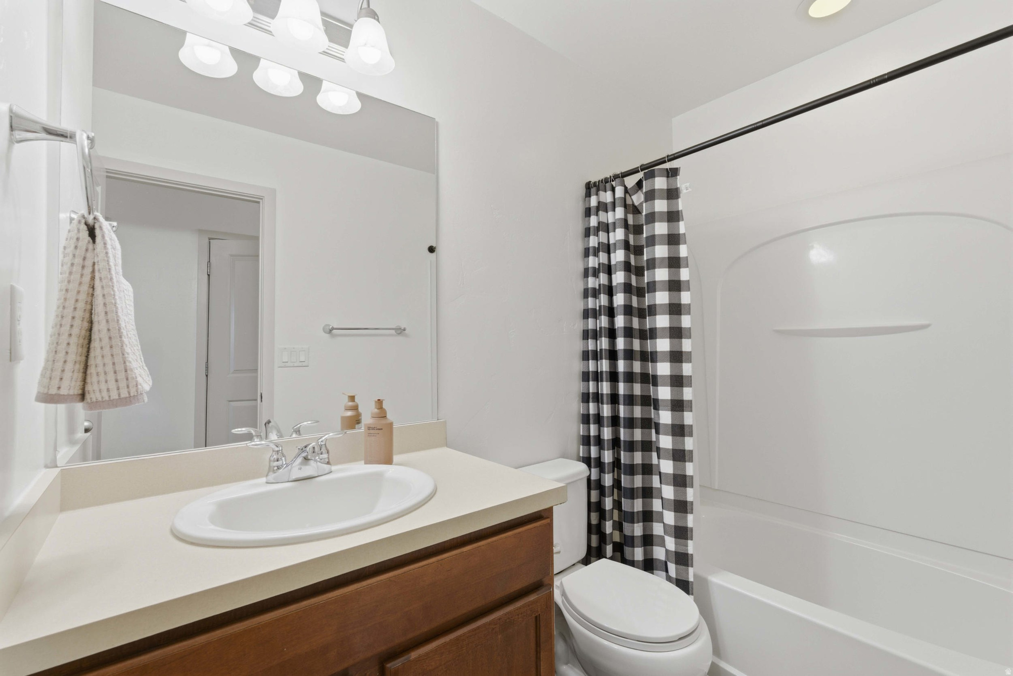 SKYLINE - Residential