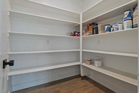 Tiny photo for 11613 S FOX VISTA DR, Draper, UT 84020 (MLS # 2147897)