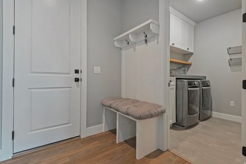 Tiny photo for 11613 S FOX VISTA DR, Draper, UT 84020 (MLS # 2147897)