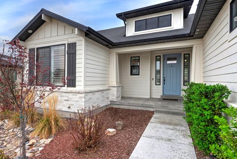 Tiny photo for 11613 S FOX VISTA DR, Draper, UT 84020 (MLS # 2147897)