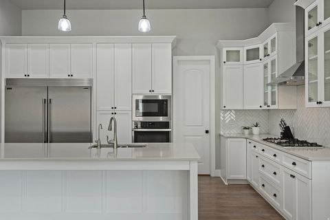 Tiny photo for 11613 S FOX VISTA DR, Draper, UT 84020 (MLS # 2147897)