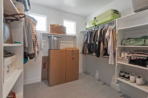 Tiny photo for 11613 S FOX VISTA DR, Draper, UT 84020 (MLS # 2147897)