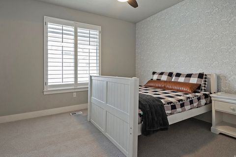 Tiny photo for 11613 S FOX VISTA DR, Draper, UT 84020 (MLS # 2147897)