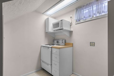 Tiny photo for 2842 E 7375 S, Cottonwood Heights, UT 84121 (MLS # 2138074)