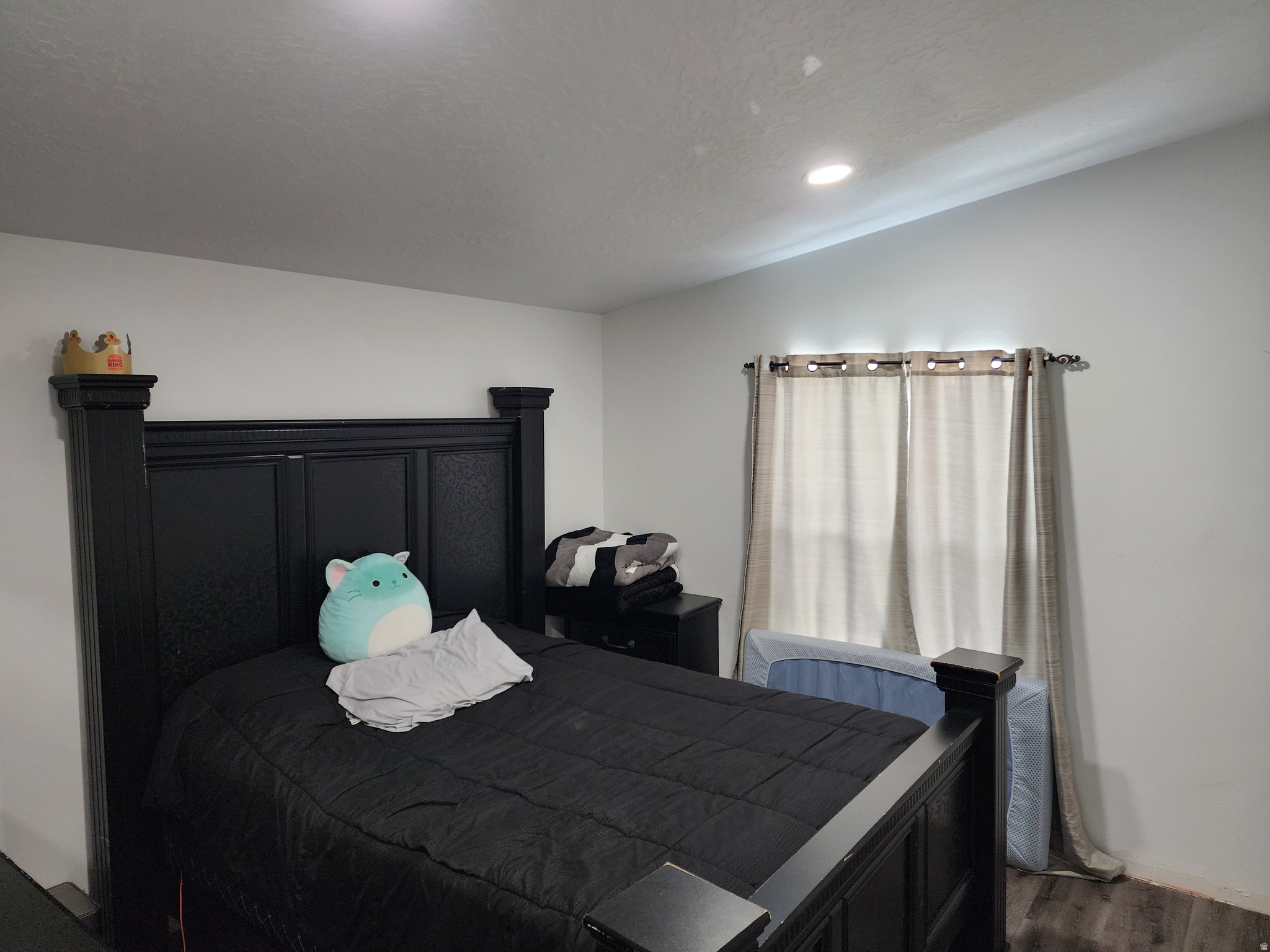 OVERPASS POINT - Residential