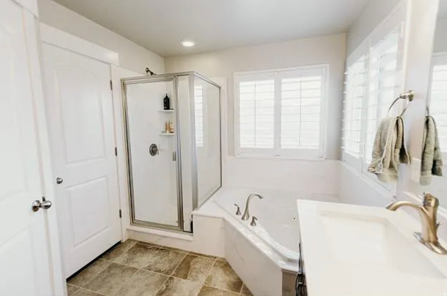 CANYON HILLS PUD PHASE 3 - Residential Lease