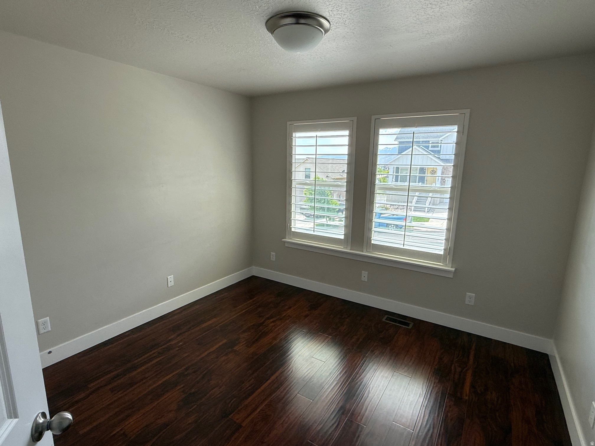 CANYON HILLS PUD PHASE 3 - Residential Lease