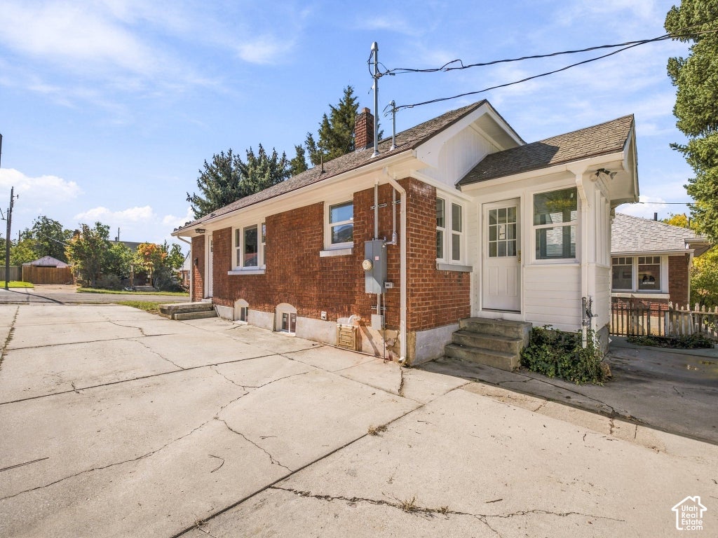 Photo of 1078 DARLING ST, Ogden, UT 84403 (MLS # 2192363)