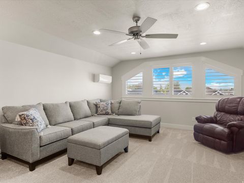 Tiny photo for 5603 W 5600 S, Hooper, UT 84315 (MLS # 2147052)