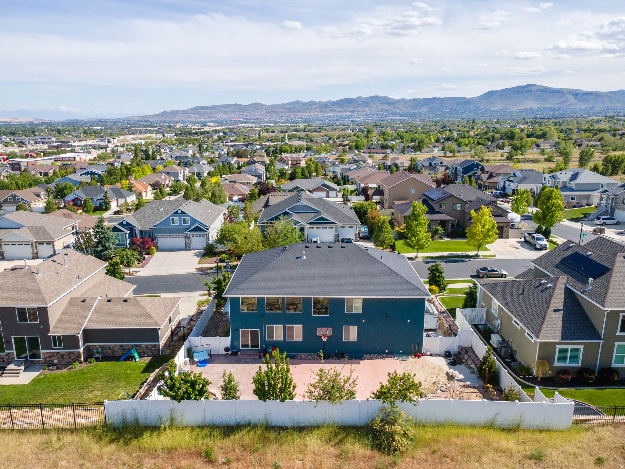 JORDAN HEIGHTS - Residential
