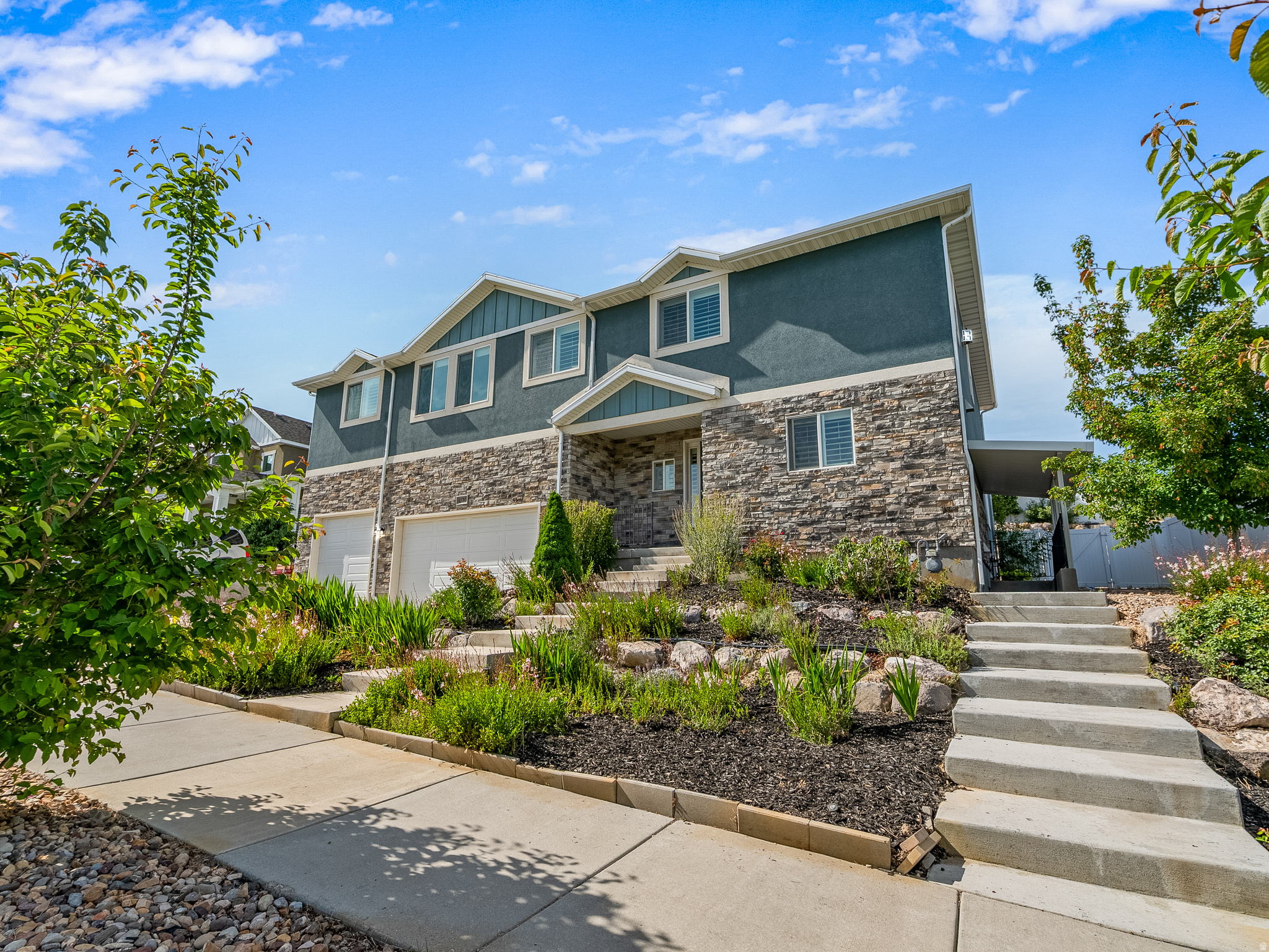 JORDAN HEIGHTS - Residential
