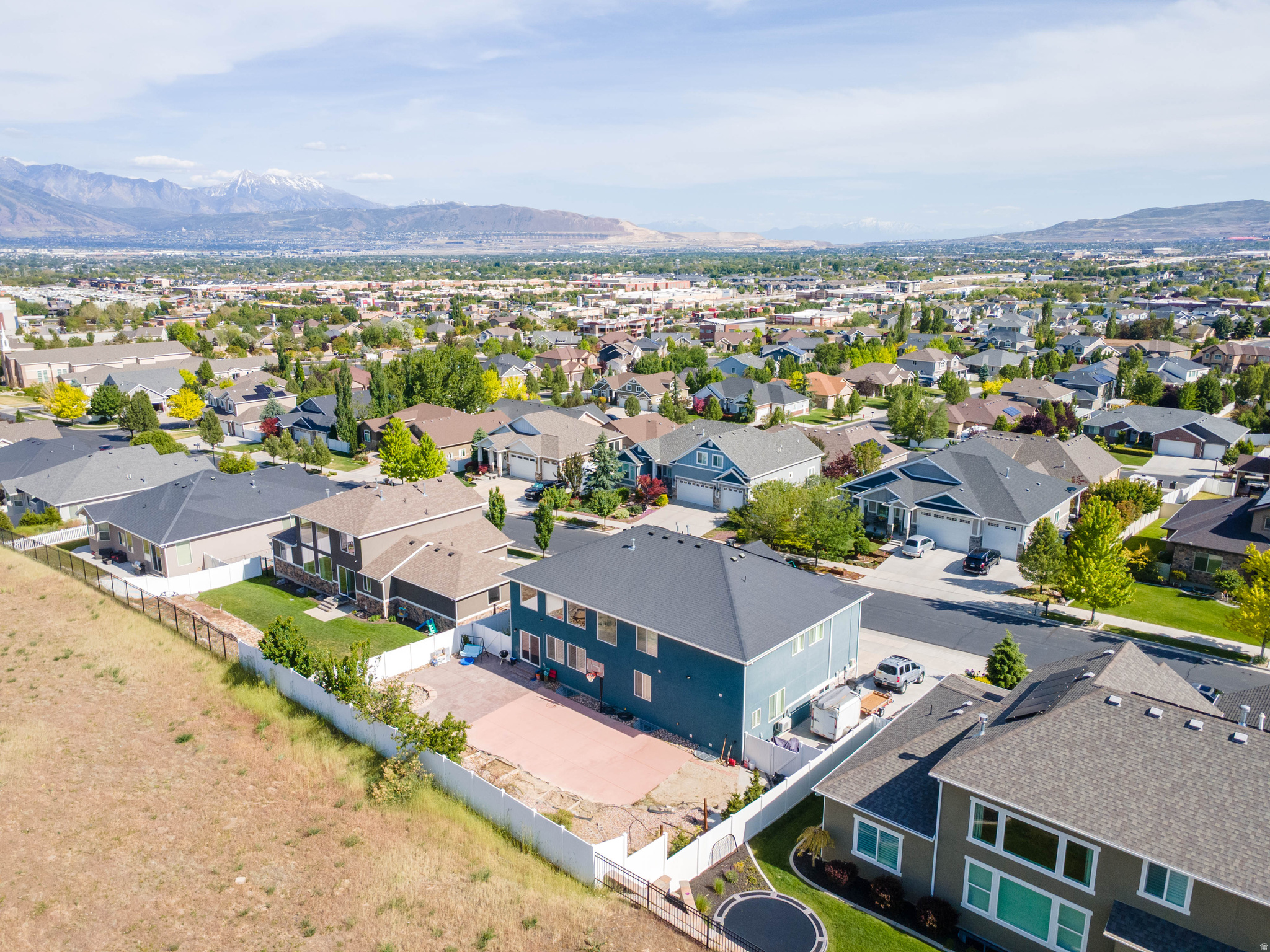 JORDAN HEIGHTS - Residential