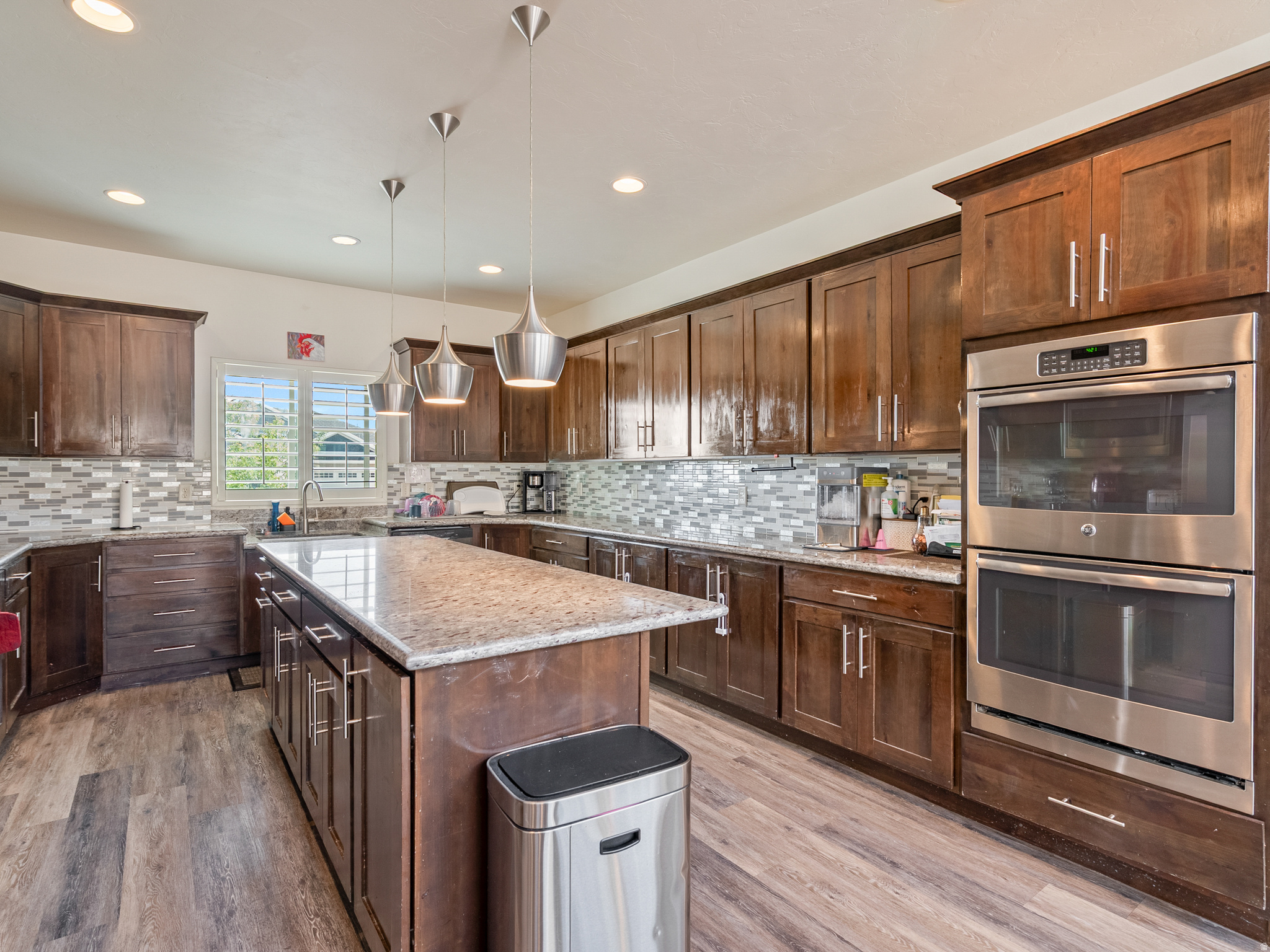 JORDAN HEIGHTS - Residential