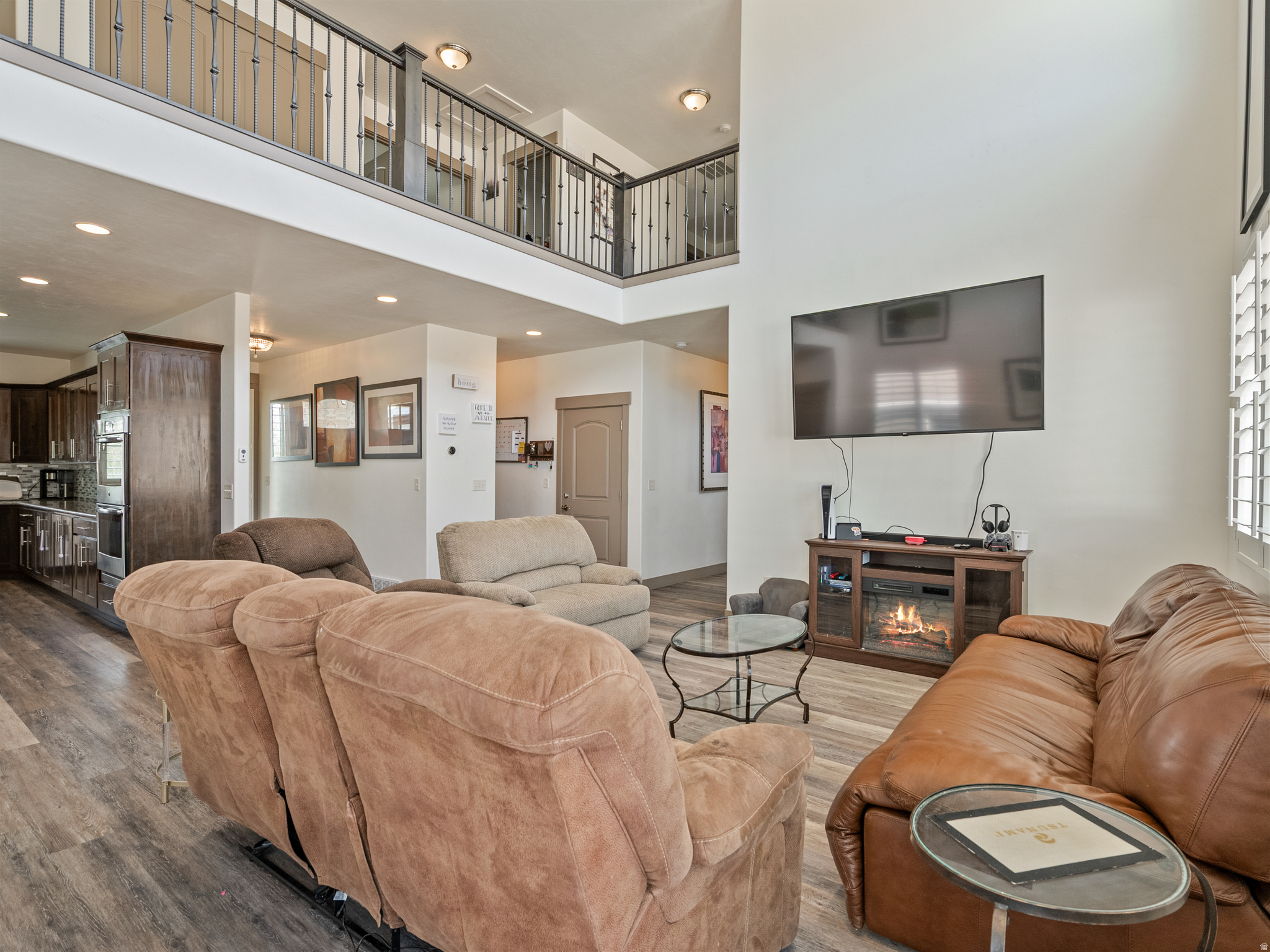JORDAN HEIGHTS - Residential