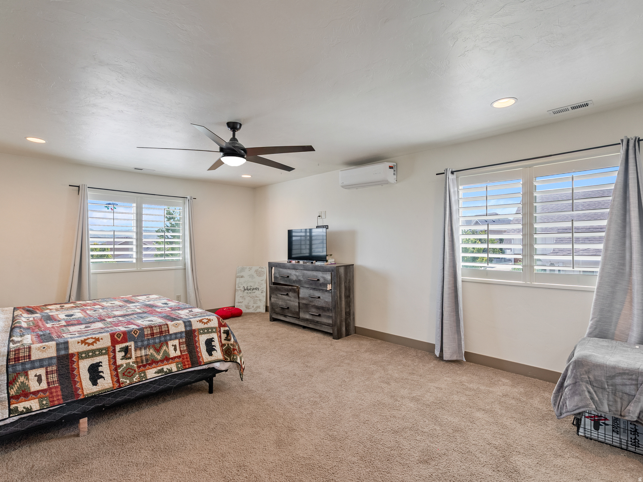 JORDAN HEIGHTS - Residential