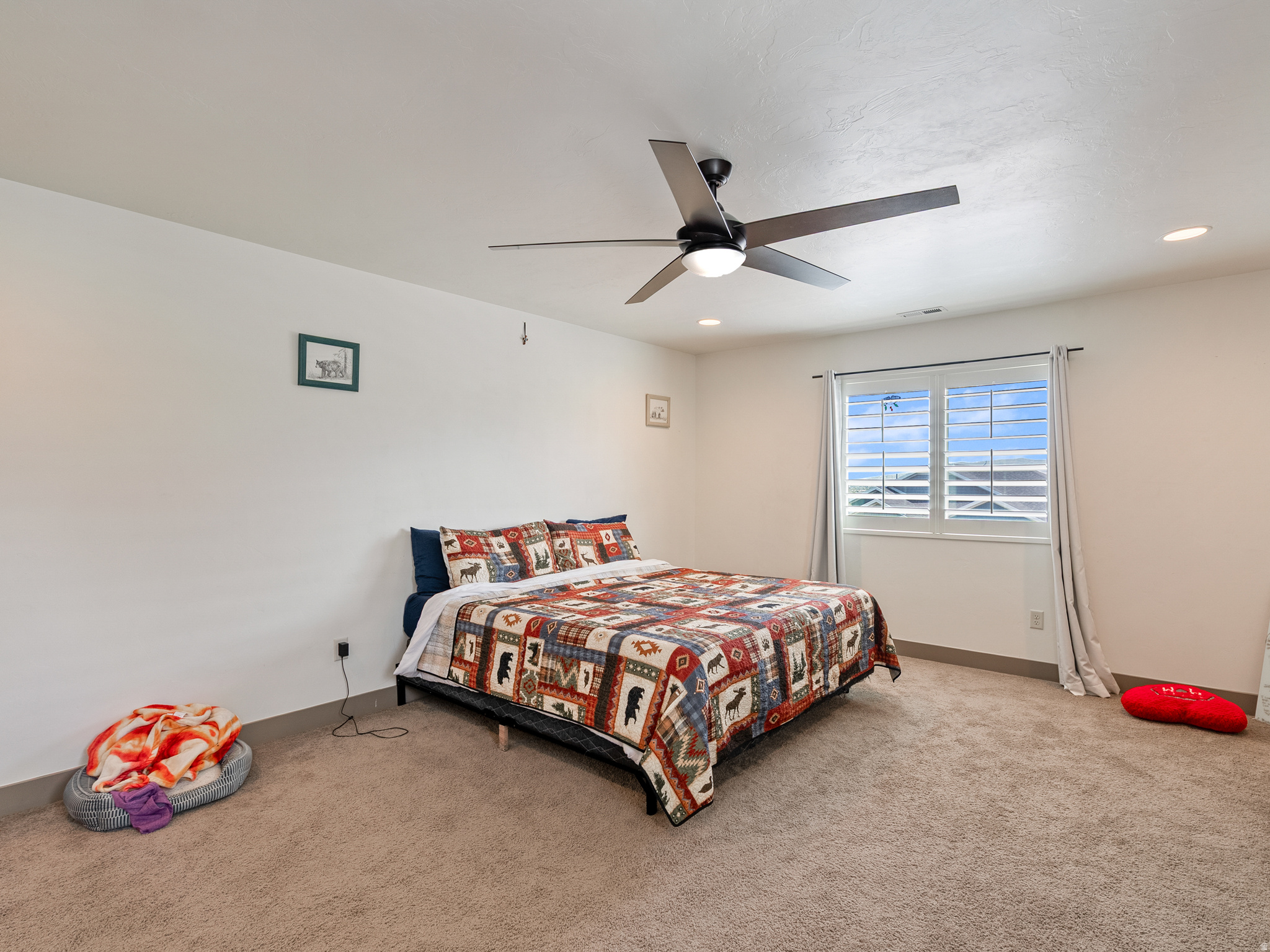 JORDAN HEIGHTS - Residential
