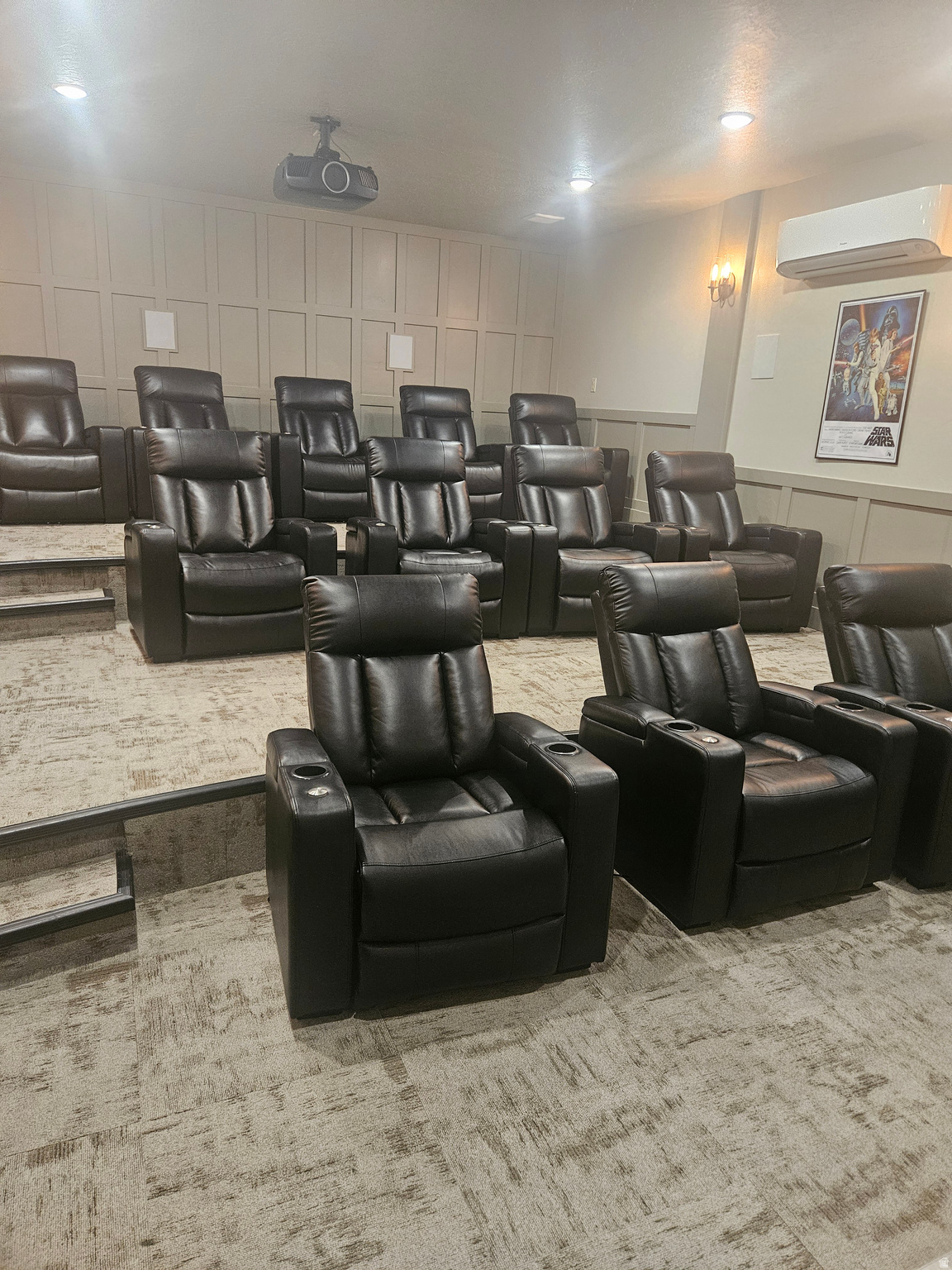 COUNTRY VIEW VILLAS - Residential